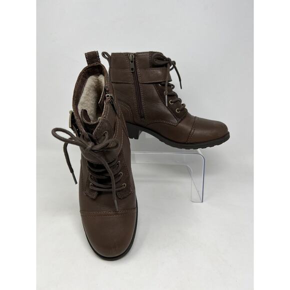 UGG Jaidyn boots size 8 Brown Leather Booties Buckle Lace Side Zip Sherpa Lined - Picture 1 of 15